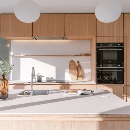 Huswell - Beautiful With Stunning View Hébergement de vacances