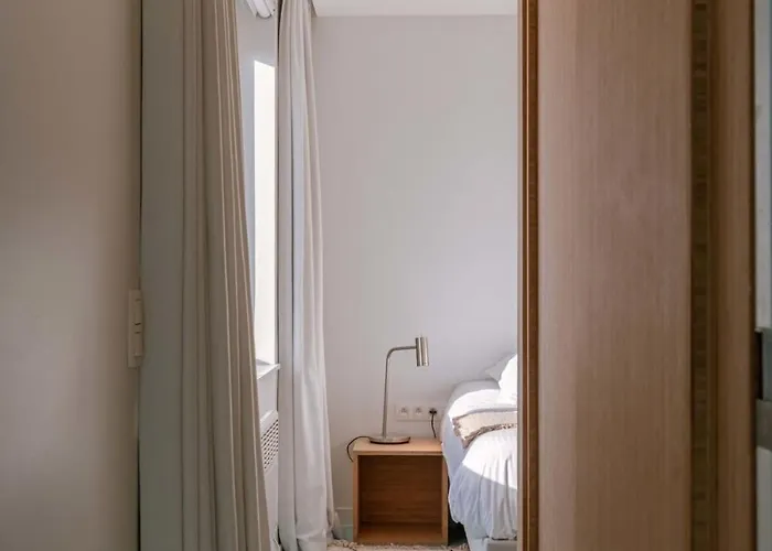 Huswell - Beautiful With Stunning View *